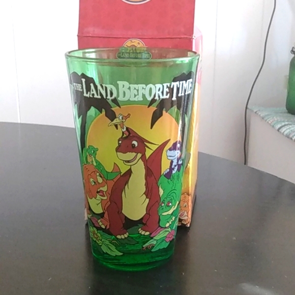 The Land Before Time Glassware - Picture 6 of 6